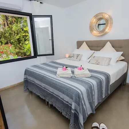 Casa Sa Raconada شقة كالا راتخاذا