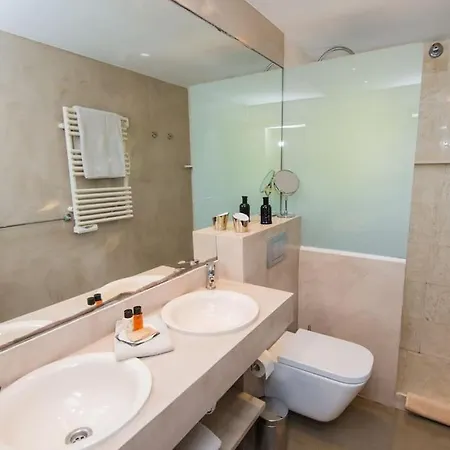 Casa Sa Raconada شقة كالا راتخاذا